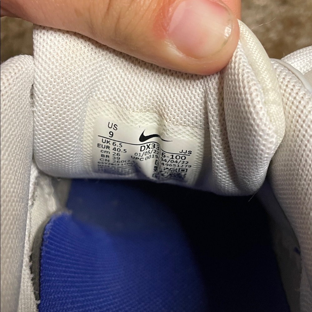 Nike Air Max 90 "White/Lapis/Doll/Pure Platinum" Women's Shoe Size 9 - Picture 3 of 6